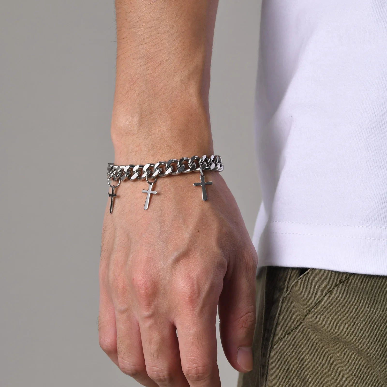 9mm Cuban Chain Bracelet with Cross Charm