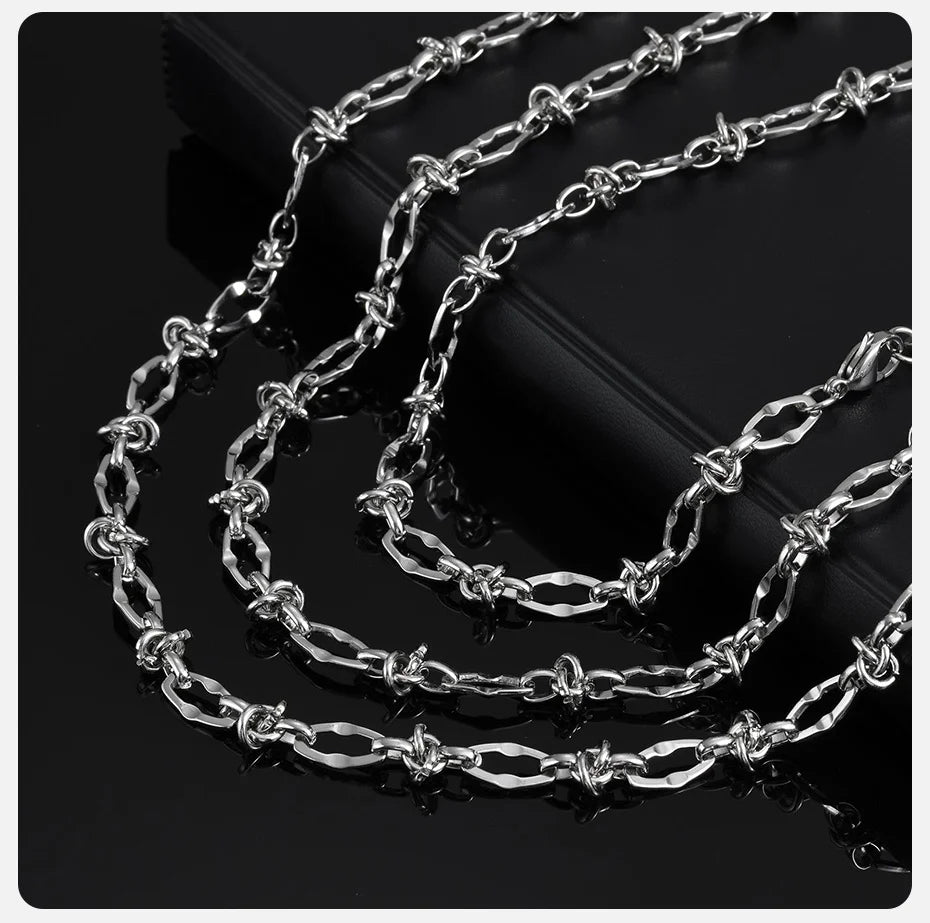 Thorn Knot Geometric Chain Choker